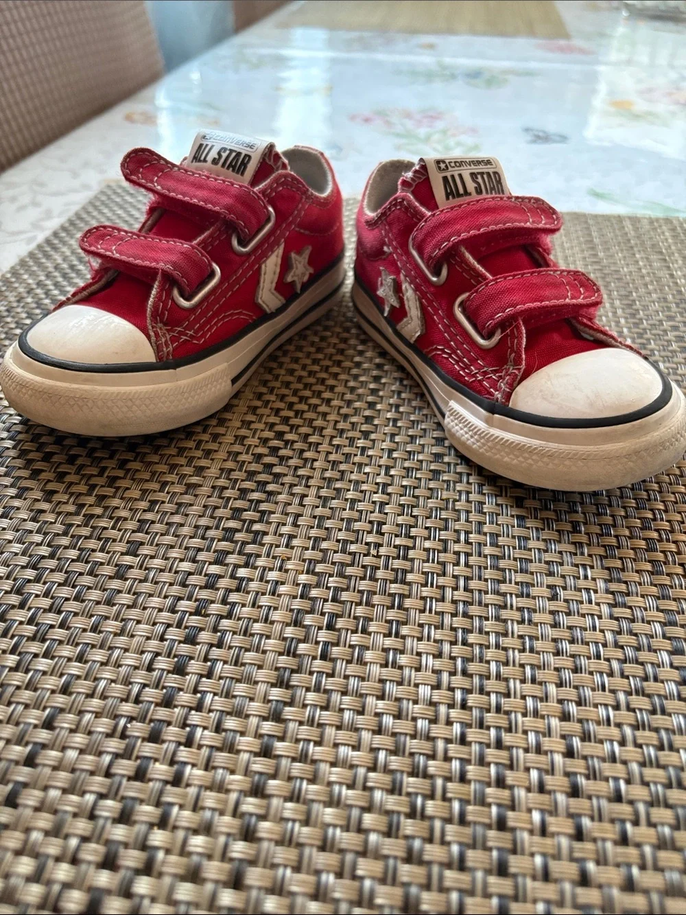 Converse Kids Red Star Patch Low Top Velcro Sneakers